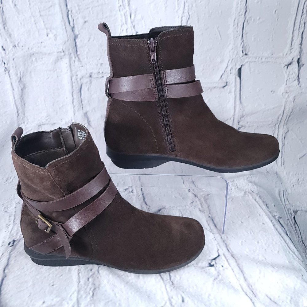 Array Brandy Womens Sz 10 Brown‎ Suede Leather Ankle Boot Booties Classy Chic
